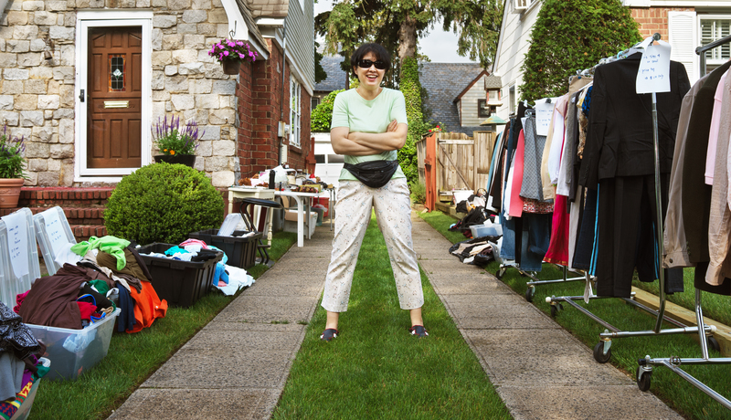 Reclaim Your Living Space with Customized Clutter Removal and Hoarder Clean Up